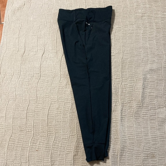 NWOT ASCEND JOGGERS, size small - Picture 5 of 8